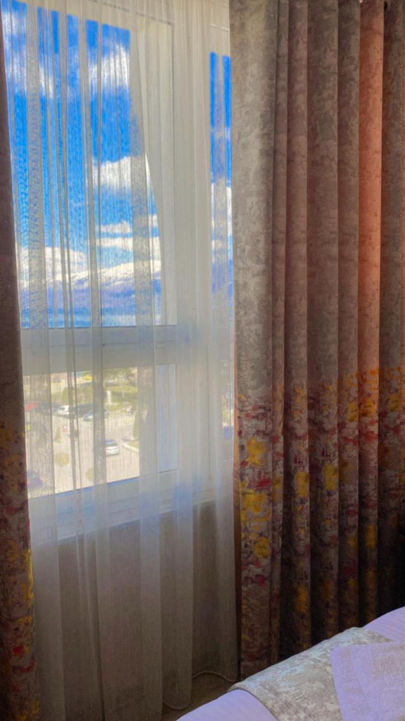 British Hotel Pogradec Eksteriør billede